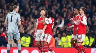 在防守端的 在防守端的